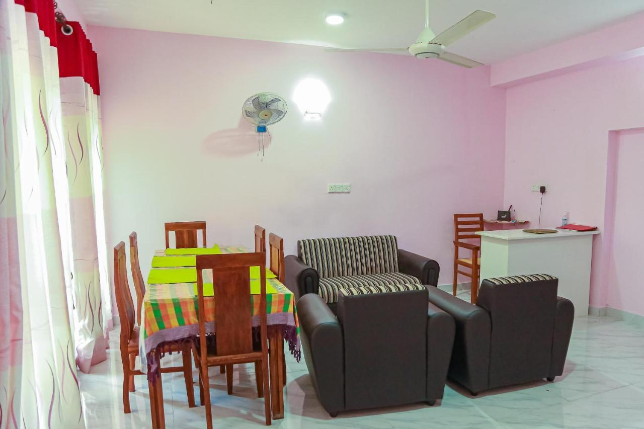 Lakeside Villa Anuradhapura Εξωτερικό φωτογραφία