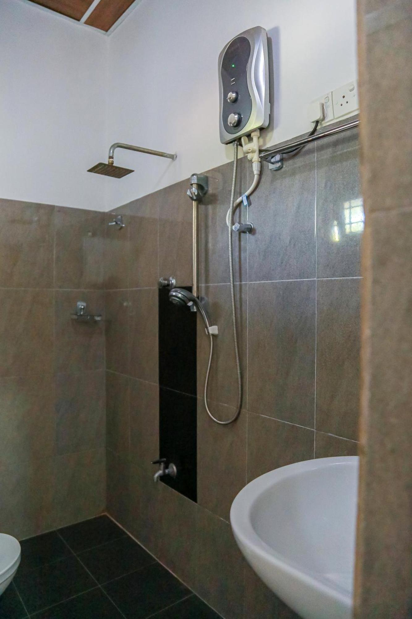 Lakeside Villa Anuradhapura Δωμάτιο φωτογραφία